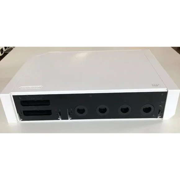 Nintendo Wii Console Model RVL-001 Gamecube Compatible Replacement Console Only - Picture 6 of 7